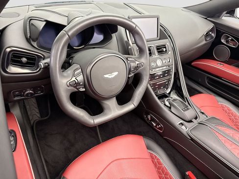 Used 2021 Aston Martin DBS Superleggera Volante image 17