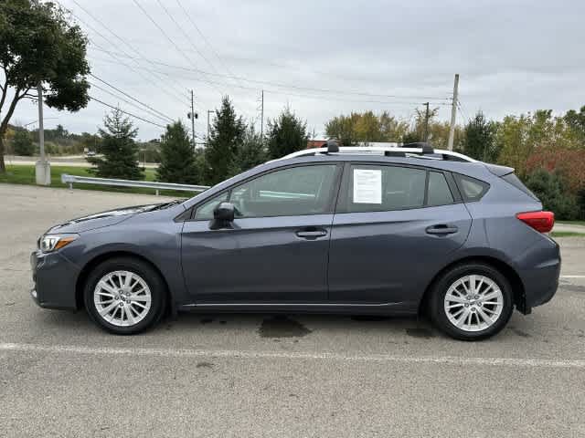 Used 2017 Subaru Impreza 2.0i Premium w/ BSD & Rcta/SRF/Eyesight AWD/4WD image 2