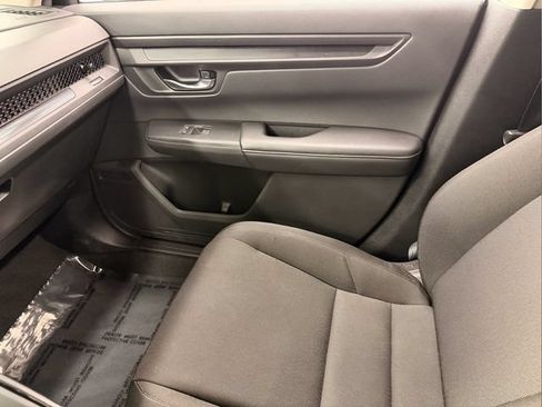 Certified 2025 Honda CR-V EX image 21
