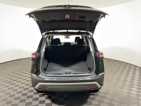 Used 2023 Nissan Rogue SV image 12