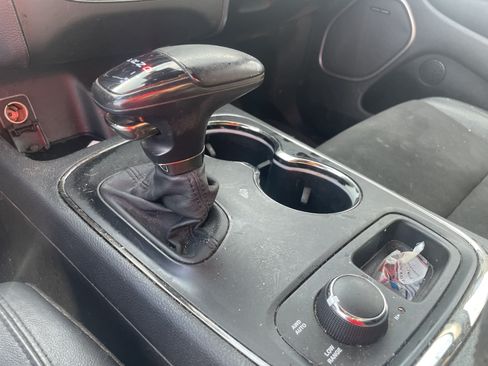 Used 2019 Dodge Durango R/T w/ Technology Group AWD/4WD image 19