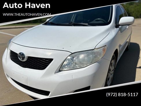 Used 2010 Toyota Corolla LE image 1