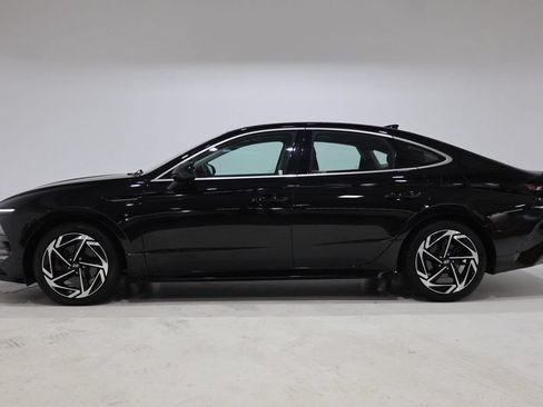 Used 2024 Hyundai Sonata SEL w/ Convenience Package FWD image 4