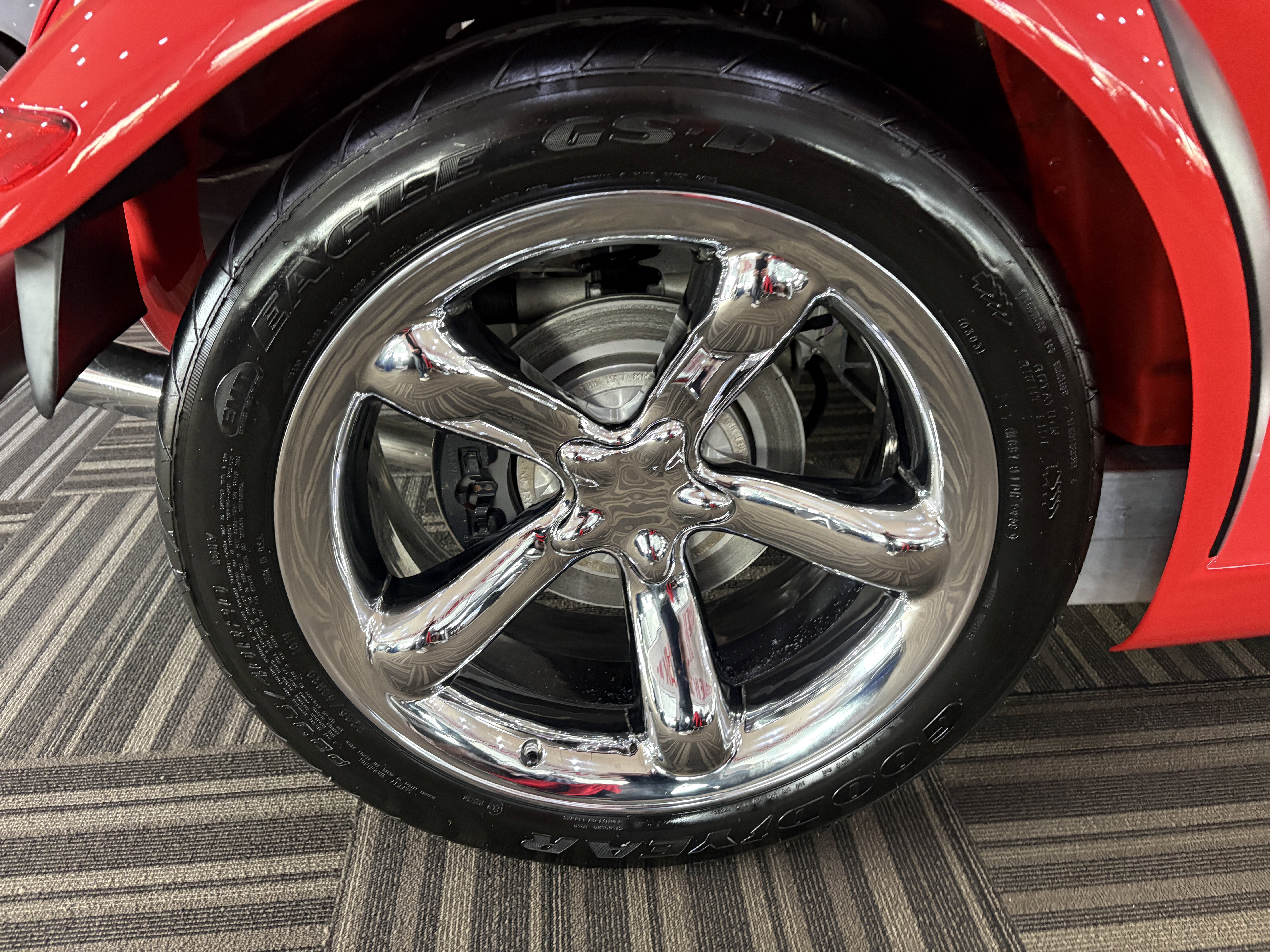 Used 1999 Plymouth Prowler RWD image 9