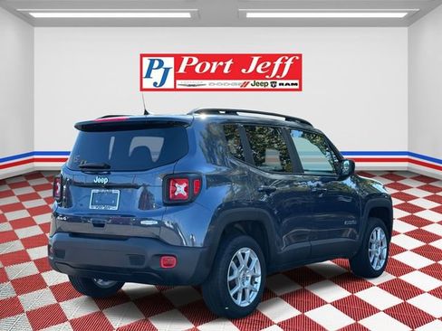 Certified 2022 Jeep Renegade Latitude image 5