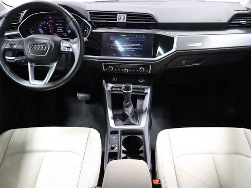 Used 2022 Audi Q3 2.0T Premium w/ Convenience Package AWD/4WD image 23