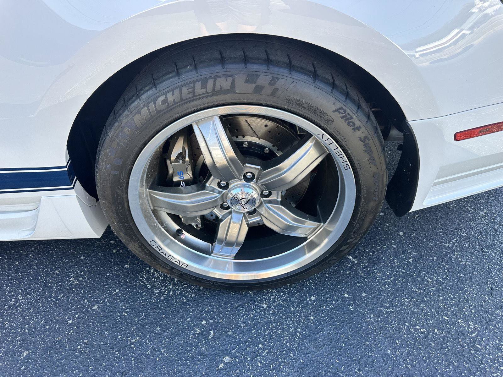 Used 2011 Ford Mustang GT Premium w/ Security Pkg RWD image 64
