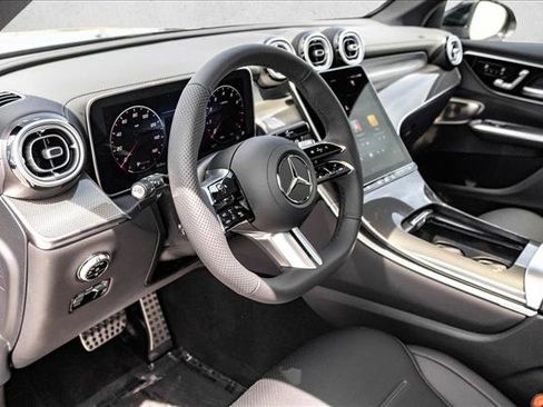New 2026 Mercedes-Benz GLC 300 4MATIC image 10
