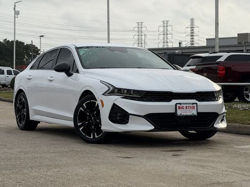 Used 2023 Kia K5 GT-Line w/ GT-Line Premium Package image 2