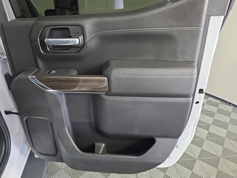 Used 2021 Chevrolet Silverado 1500 RST image 39