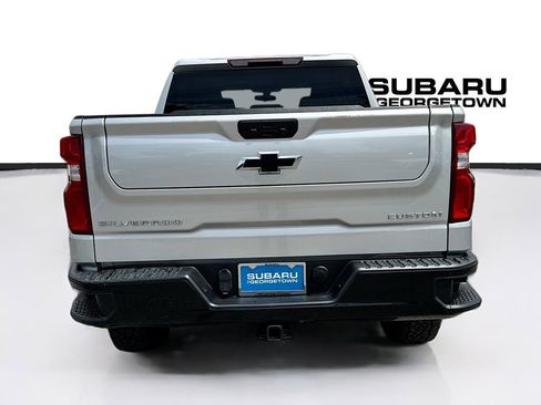 Used 2022 Chevrolet Silverado 1500 Custom Trail Boss AWD/4WD image 6
