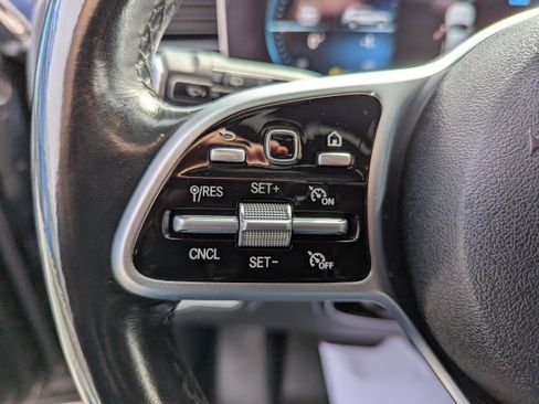 Used 2021 Mercedes-Benz GLS 450 4MATIC image 14