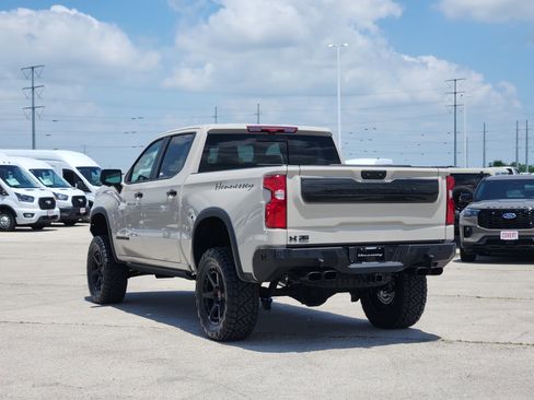 New 2026 Chevrolet Silverado 1500 ZR2 w/ Dark Appearance Package AWD/4WD image 4