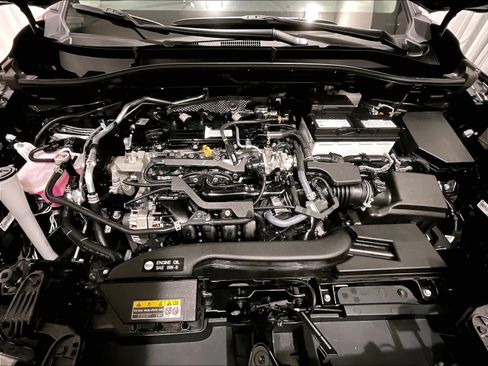 Used 2026 Toyota Corolla Cross XLE w/ Convenience Package image 30