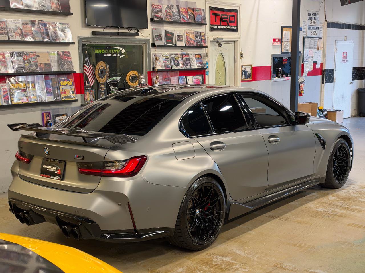 Used 2025 BMW M3 Competition w/ Executive Package AWD/4WD image 6