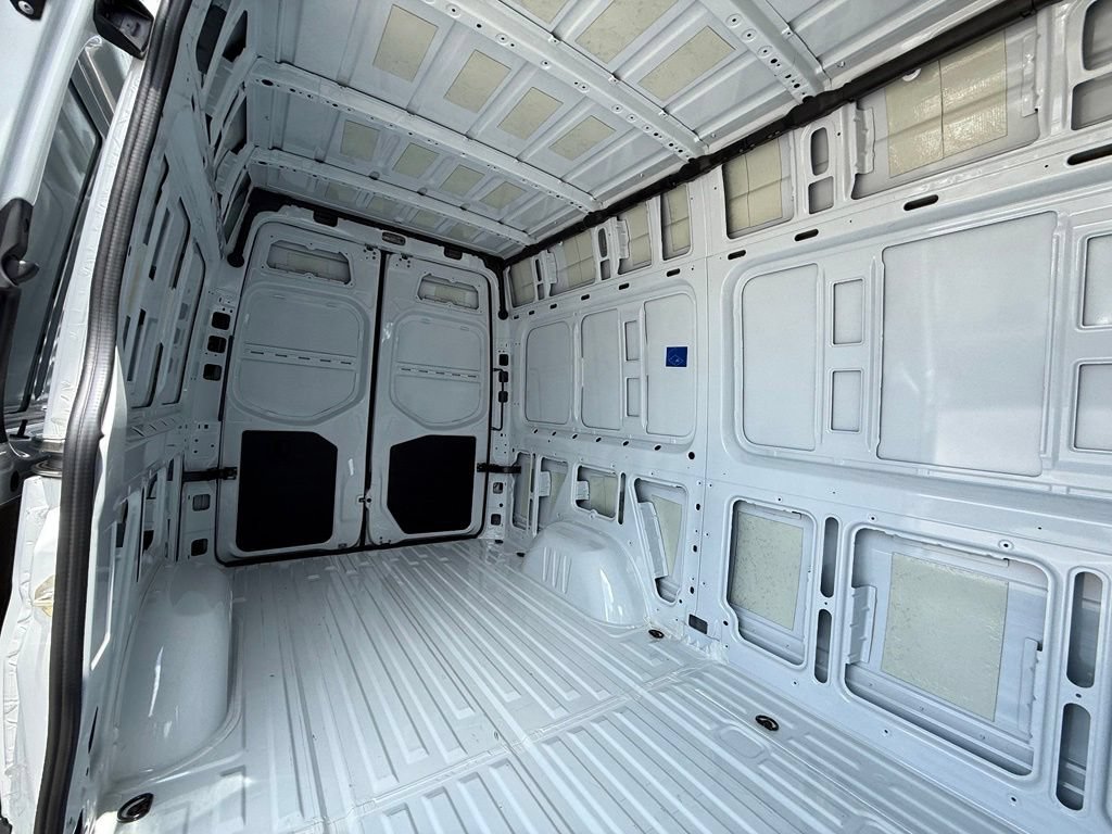 Used 2026 Mercedes-Benz Sprinter 2500 image 11