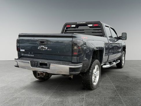 Used 2017 Chevrolet Silverado 2500 W/T w/ Snow Plow Prep Package AWD/4WD image 4