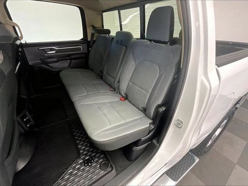 Used 2020 RAM 1500 Big Horn AWD/4WD image 19