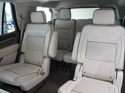 Used 2021 GMC Yukon Denali w/ Denali Premium Package AWD/4WD image 33