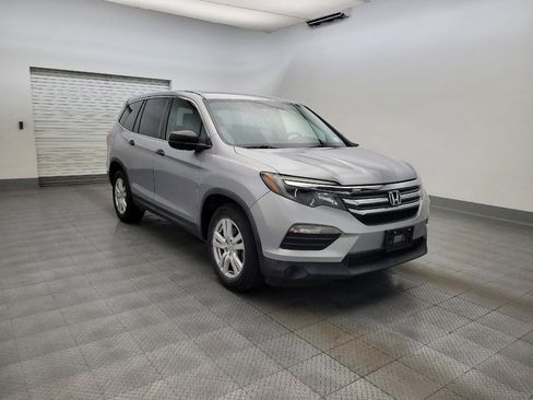 Used 2017 Honda Pilot LX image 13