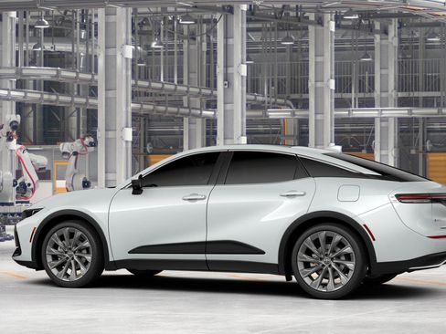 New 2026 Toyota Crown AWD/4WD image 5