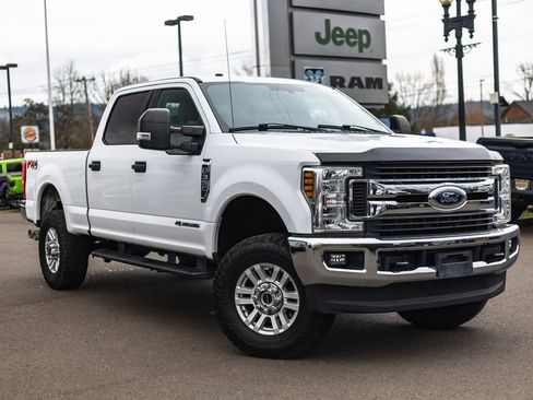 Used 2019 Ford F350 XLT w/ XLT Value Package image 1