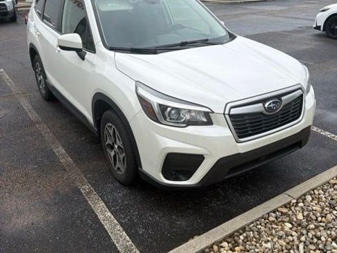 Used 2020 Subaru Forester Premium w/ Popular Package #1 AWD/4WD image 1