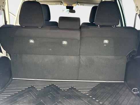 Used 2018 Toyota RAV4 Adventure image 12