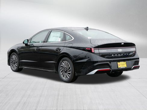 New 2026 Hyundai Sonata Limited image 3