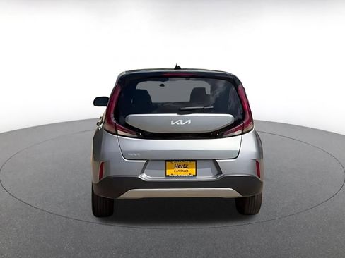 Used 2025 Nissan Sentra SV FWD image 12