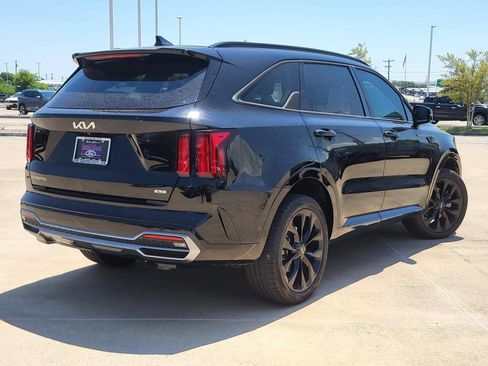 Used 2023 Kia Sorento SX AWD/4WD image 5