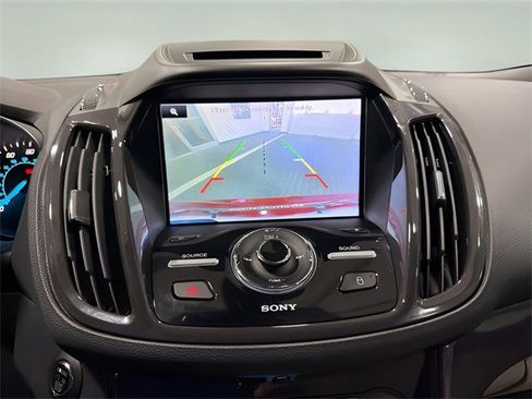 Used 2015 Ford Escape Titanium image 20