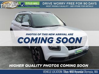 Used 2025 Hyundai Venue SEL FWD video 1