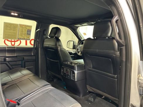 Used 2019 Ford F150 Raptor w/ Equipment Group 802A Luxury AWD/4WD image 16
