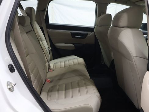 Used 2017 Honda CR-V LX image 12