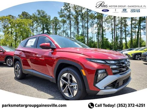 New 2025 Hyundai Tucson SEL image 1