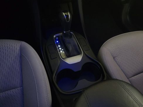 Used 2017 Hyundai Santa Fe Sport image 26