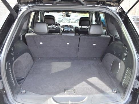 Used 2020 Jeep Grand Cherokee Altitude image 39