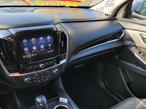 Used 2021 Chevrolet Traverse LT w/ LPO, Floor Liner Package AWD/4WD image 21