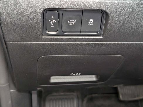 Certified 2025 Kia Sorento X-Line EX AWD/4WD image 40