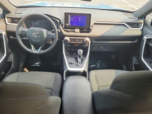 Certified 2024 Toyota RAV4 SE AWD/4WD image 14