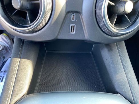 Used 2021 Chevrolet Blazer LT image 24