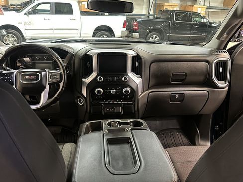 Used 2022 GMC Sierra 1500 Elevation image 28