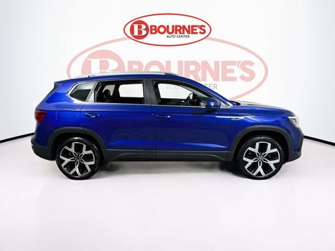 Used 2023 Volkswagen Taos SEL AWD/4WD image 13