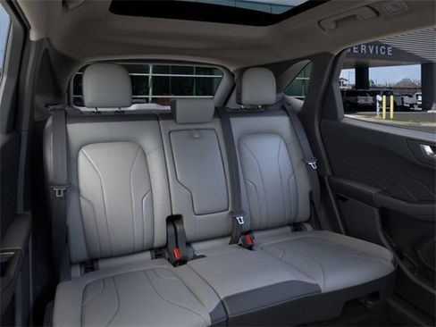 New 2025 Ford Escape SE w/ PHEV Premium Package image 11
