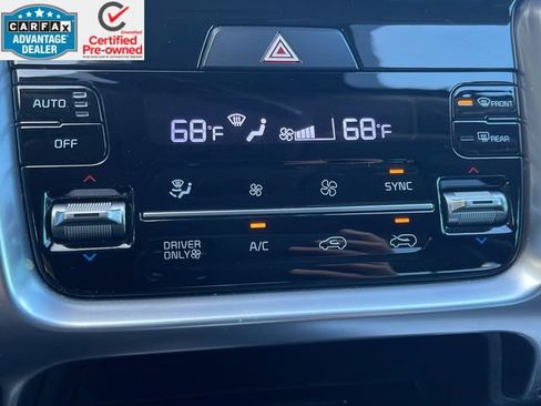 Used 2022 Kia Sorento S image 32