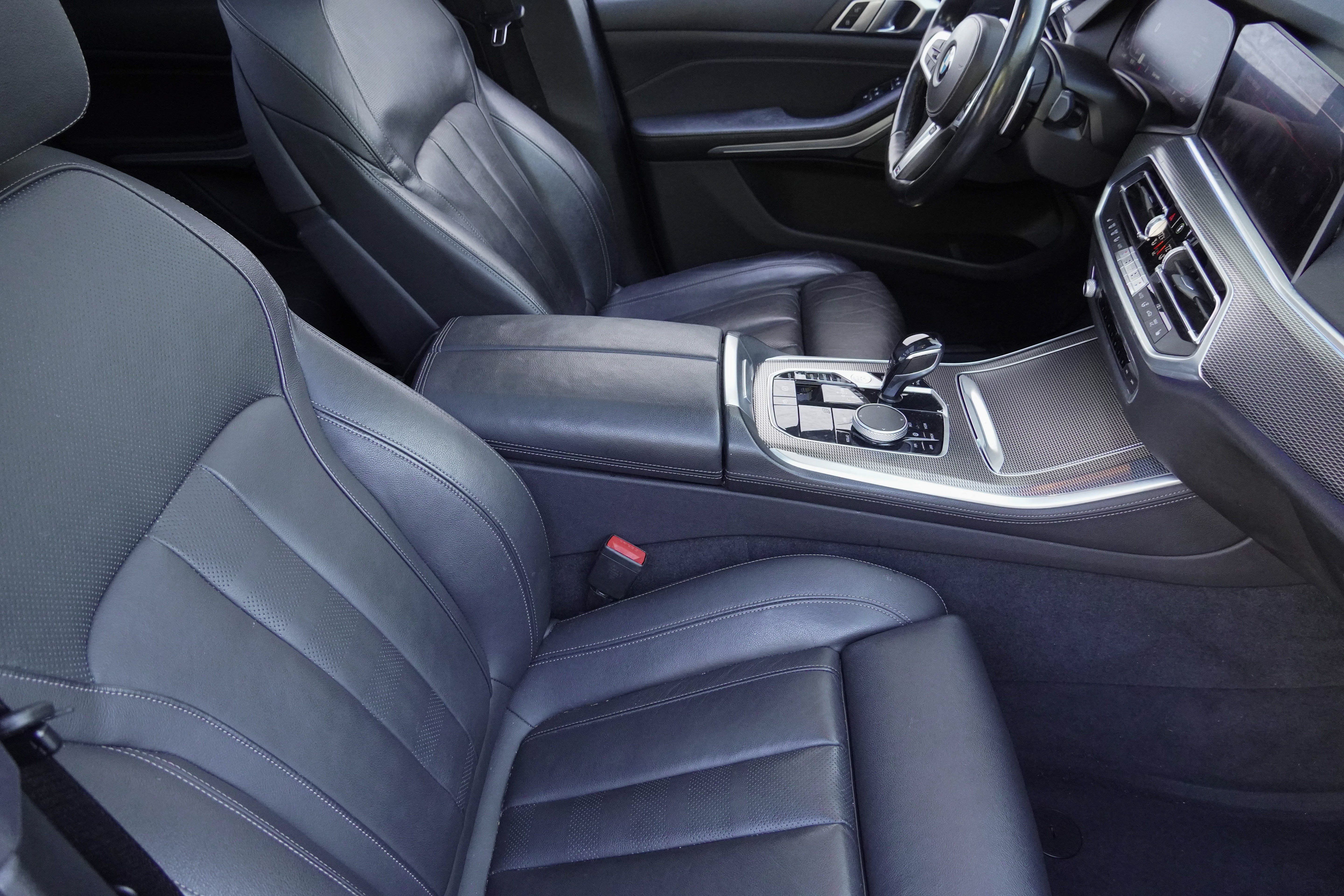 Used 2019 BMW X5 xDrive40i w/ M Sport Package AWD/4WD image 9
