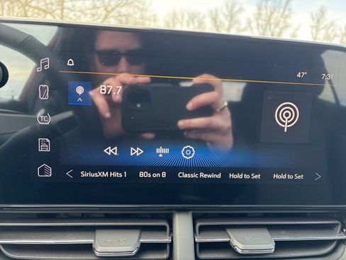 New 2026 Chevrolet Trax LT w/ Driver Confidence Package image 15