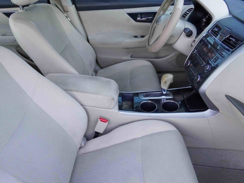 Used 2014 Nissan Altima 2.5 S image 12