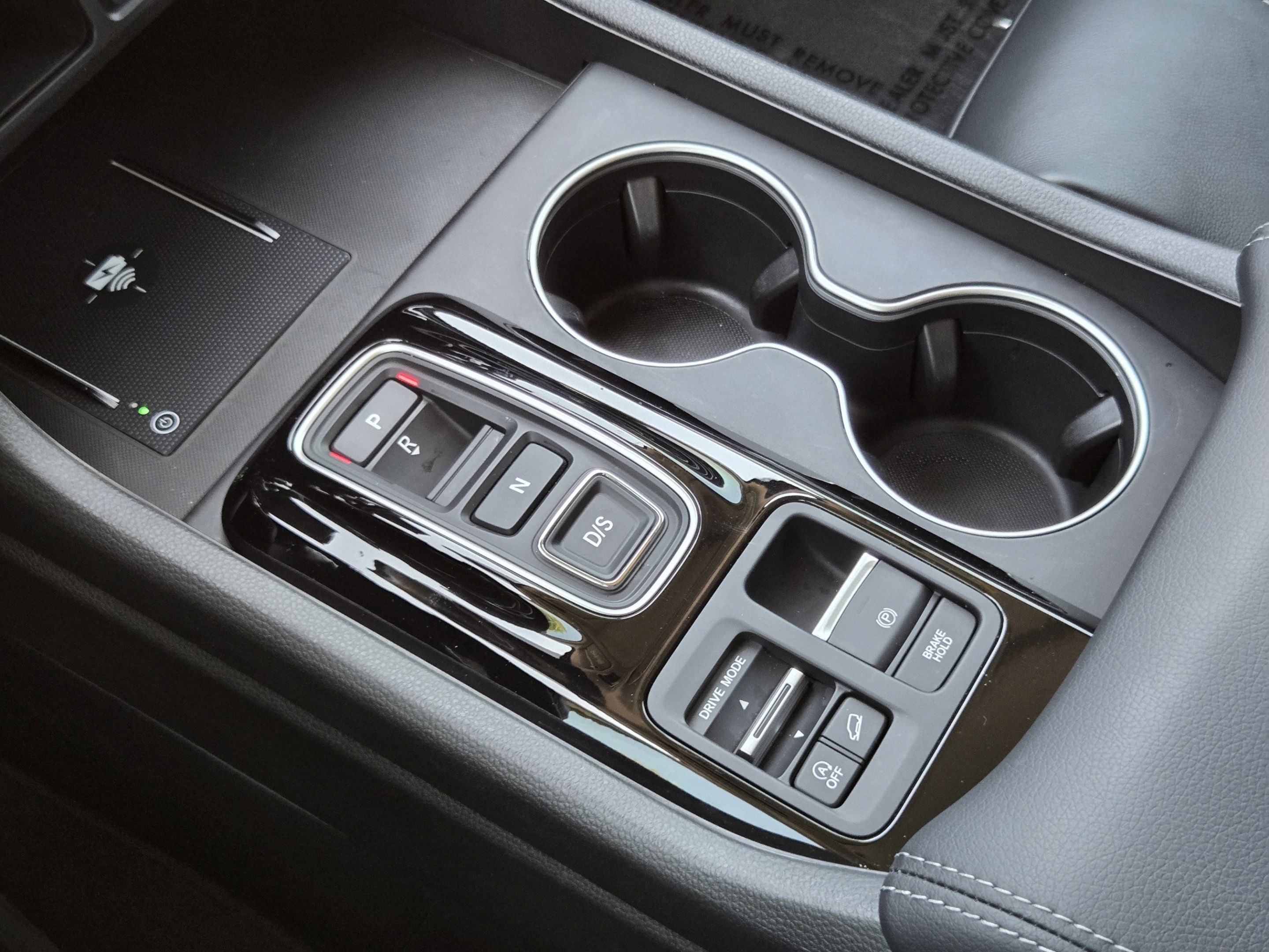 Certified 2025 Honda Pilot Touring image 16